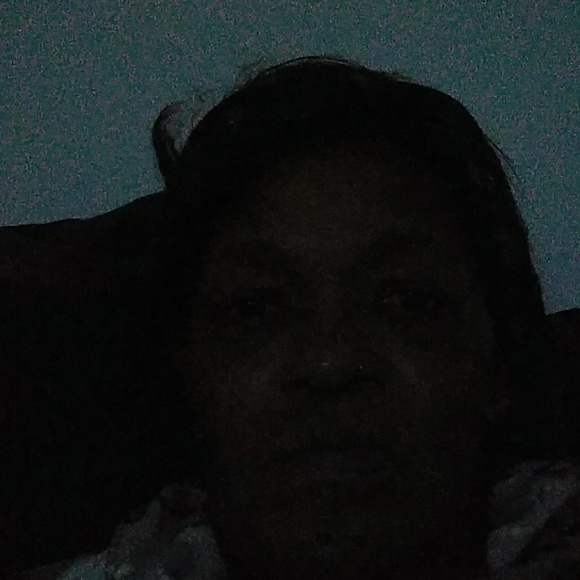 Meet your Posher, Tracie - Picture 1 of 1